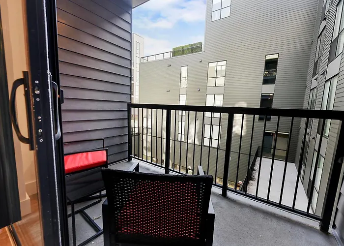 Lux King Bed Free Parking Gym New *