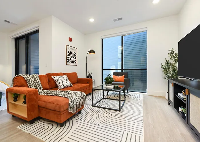 Lux King Bed Free Parking Gym New Apartment