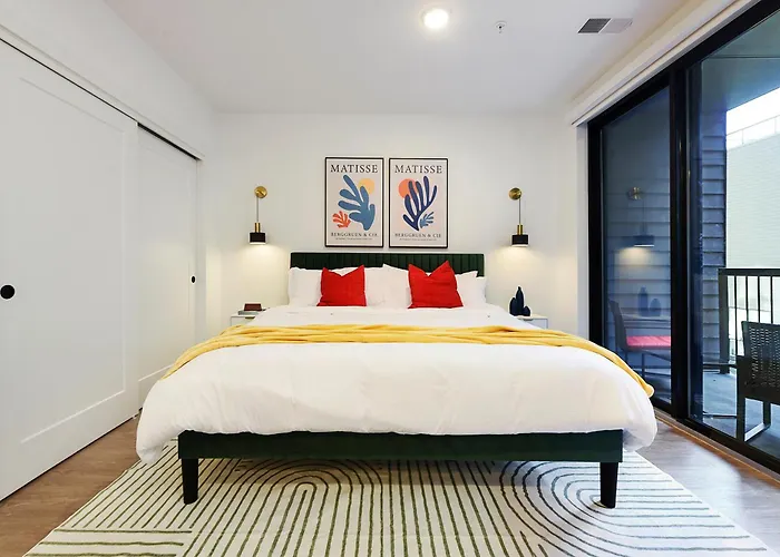Lux King Bed Free Parking Gym New Apartment